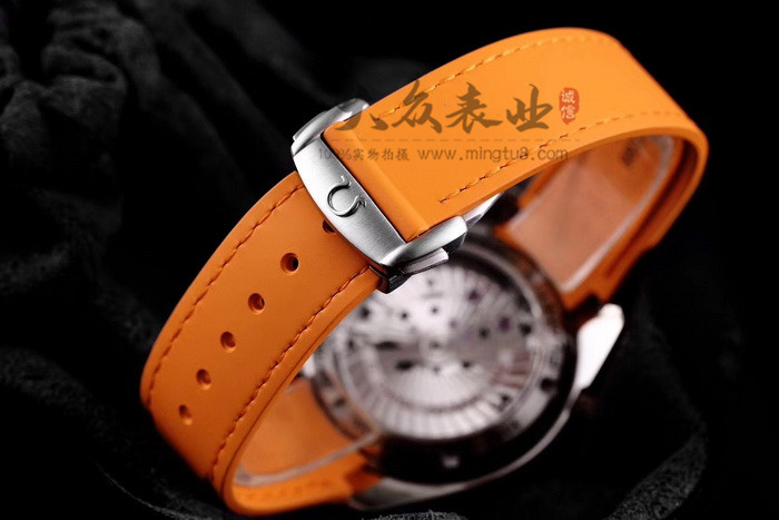VS厂橙圈欧米茄海马600复刻表男士手表胶带款 第7张