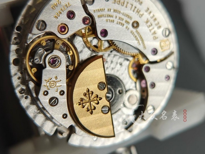 百达翡丽 324/240 复刻机芯细节实拍 第6张 百达翡丽 324/240 复刻机芯细节实拍 第6张