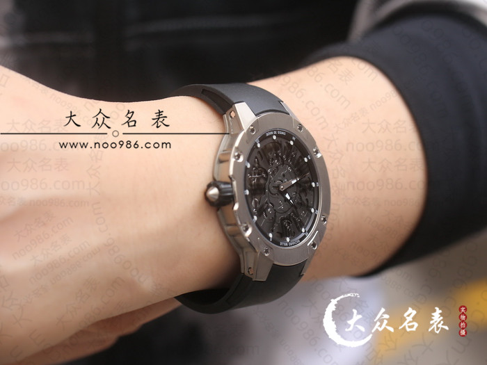sf厂理查德·米勒RM033钛壳手表介绍 第16张